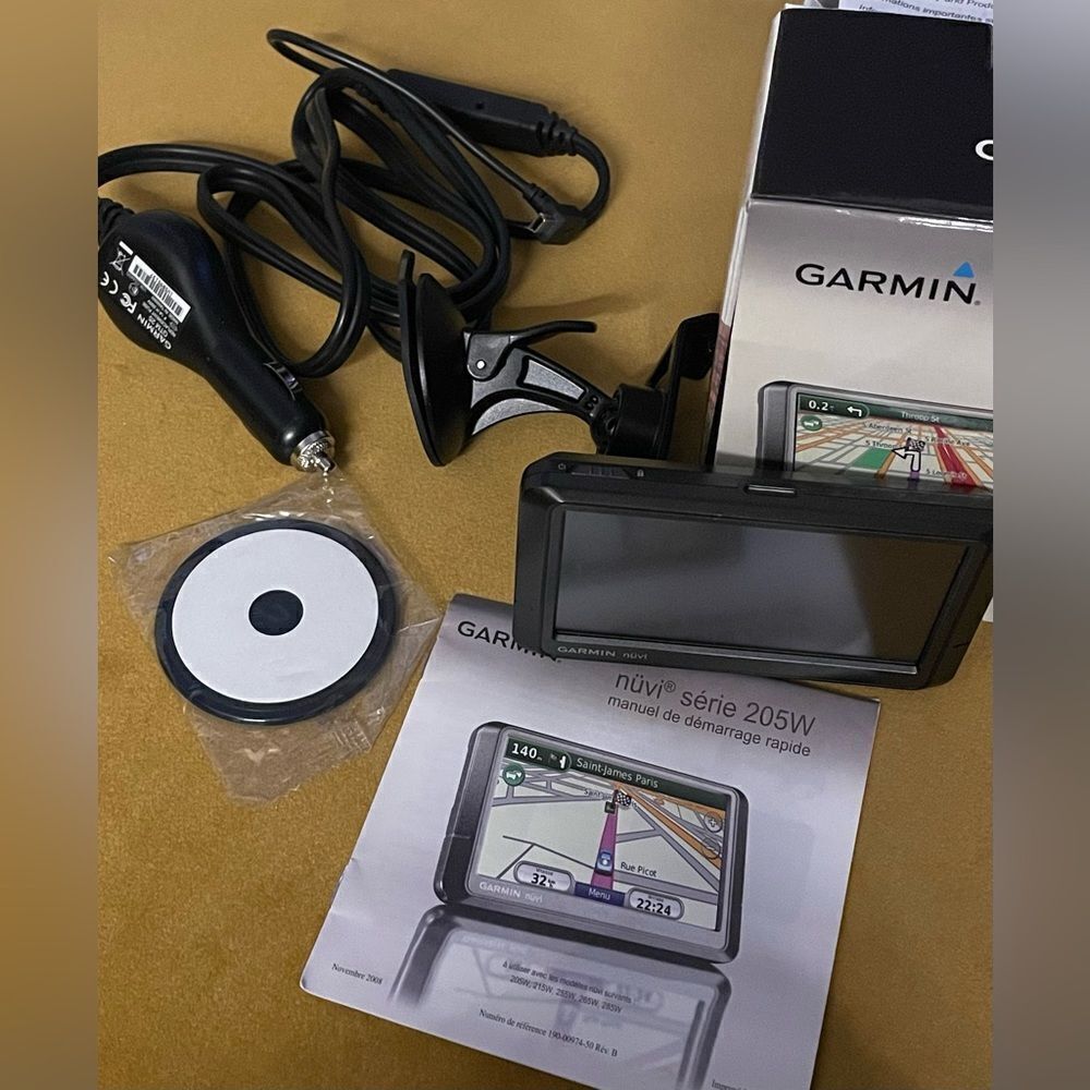 Garmin nuvi 255WT Automotive GPS system In Box Complete